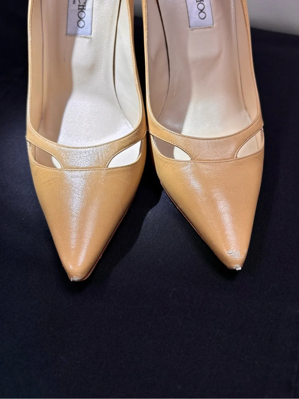Jimmy Choo Tan Leather Pointed-Toe Pumps EU 38.5 US 8 With a 4” heel